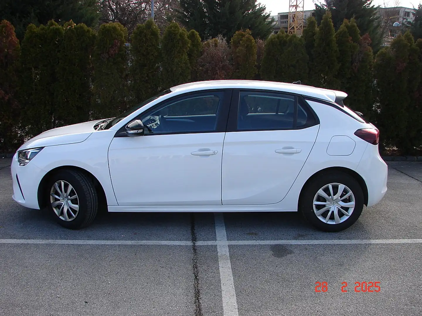 Opel Corsa 1,2  **GEBRAUCHTWAGENGARANTIE** Weiß - 2