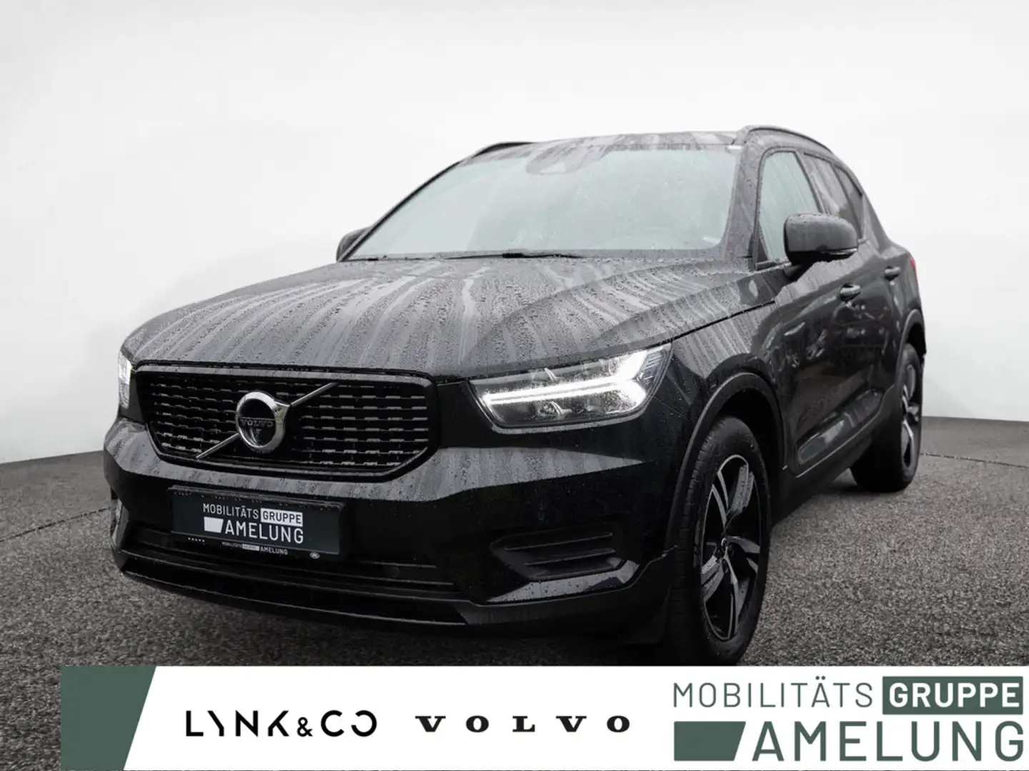 Volvo XC40 2.0 R Design AWD aus Erstbesitz NAVI LED Schwarz - 1