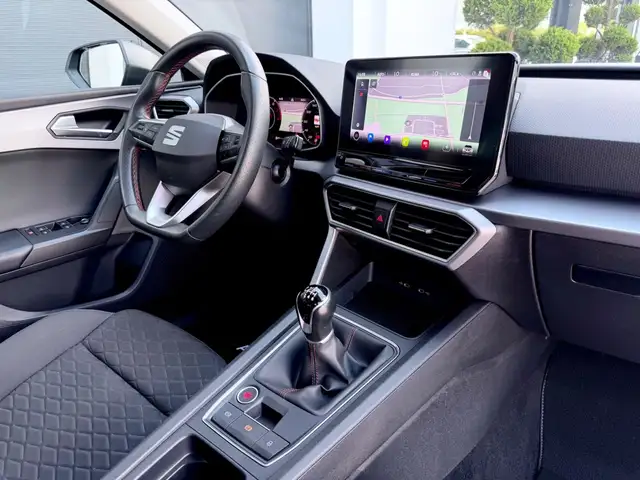 Seat Leon view 12