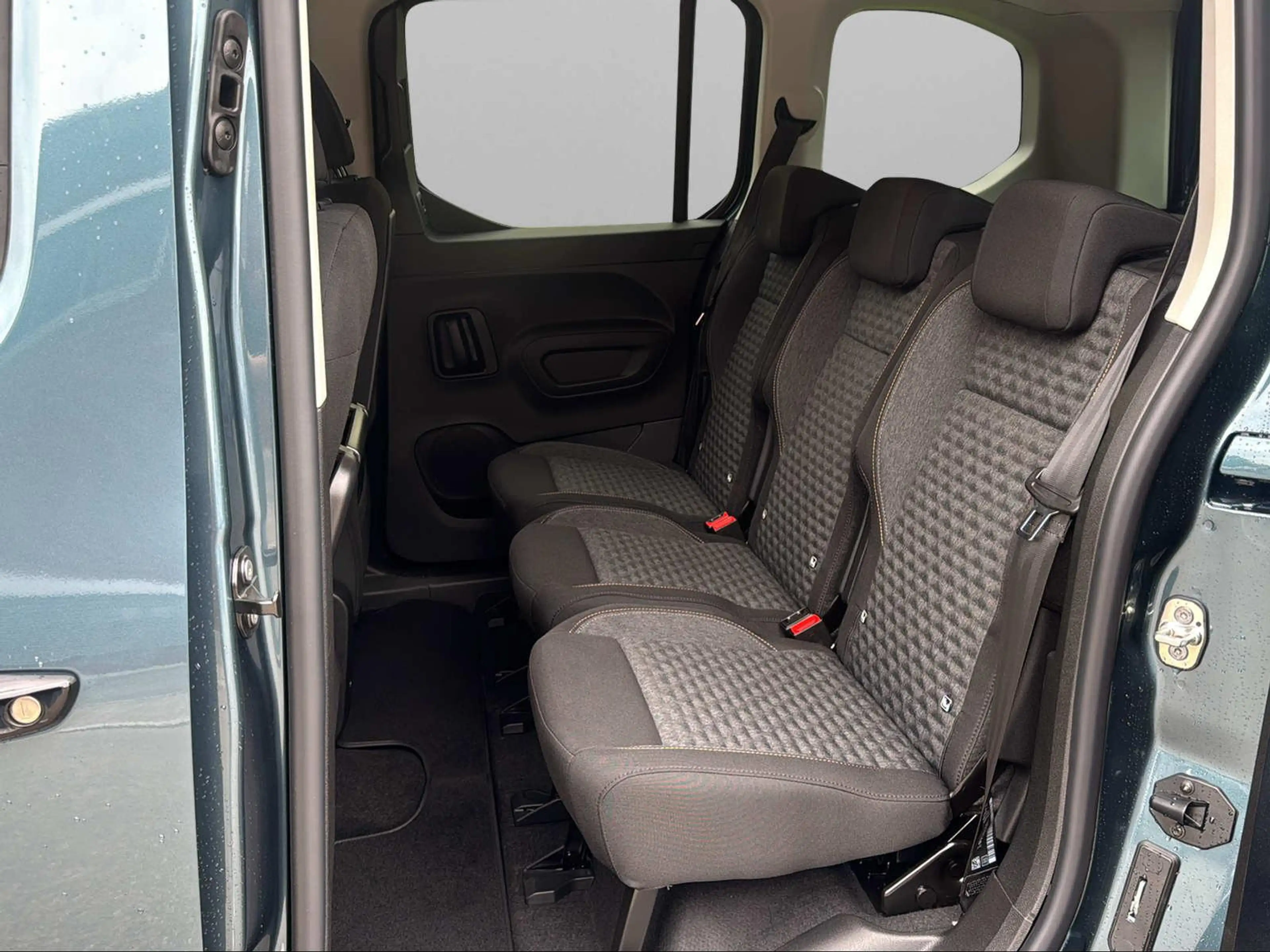 Peugeot Rifter GT 1.5HDI M1 L1 ACC/KAMERA/NAVI/LENKH/AHK — photo 6