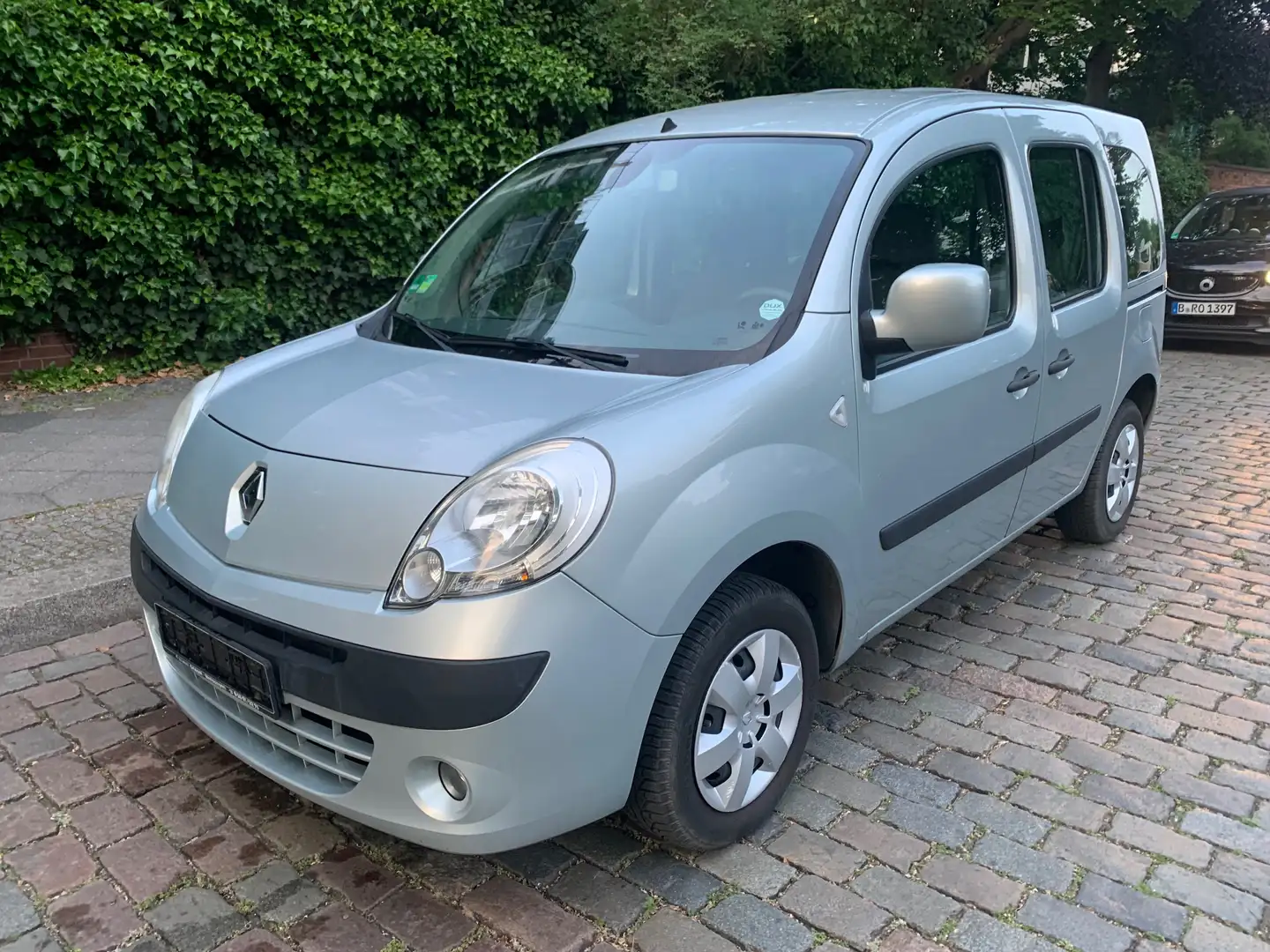 Renault Kangoo 1.6 16V Privilege 100Tkm Scheckheft Silber - 2