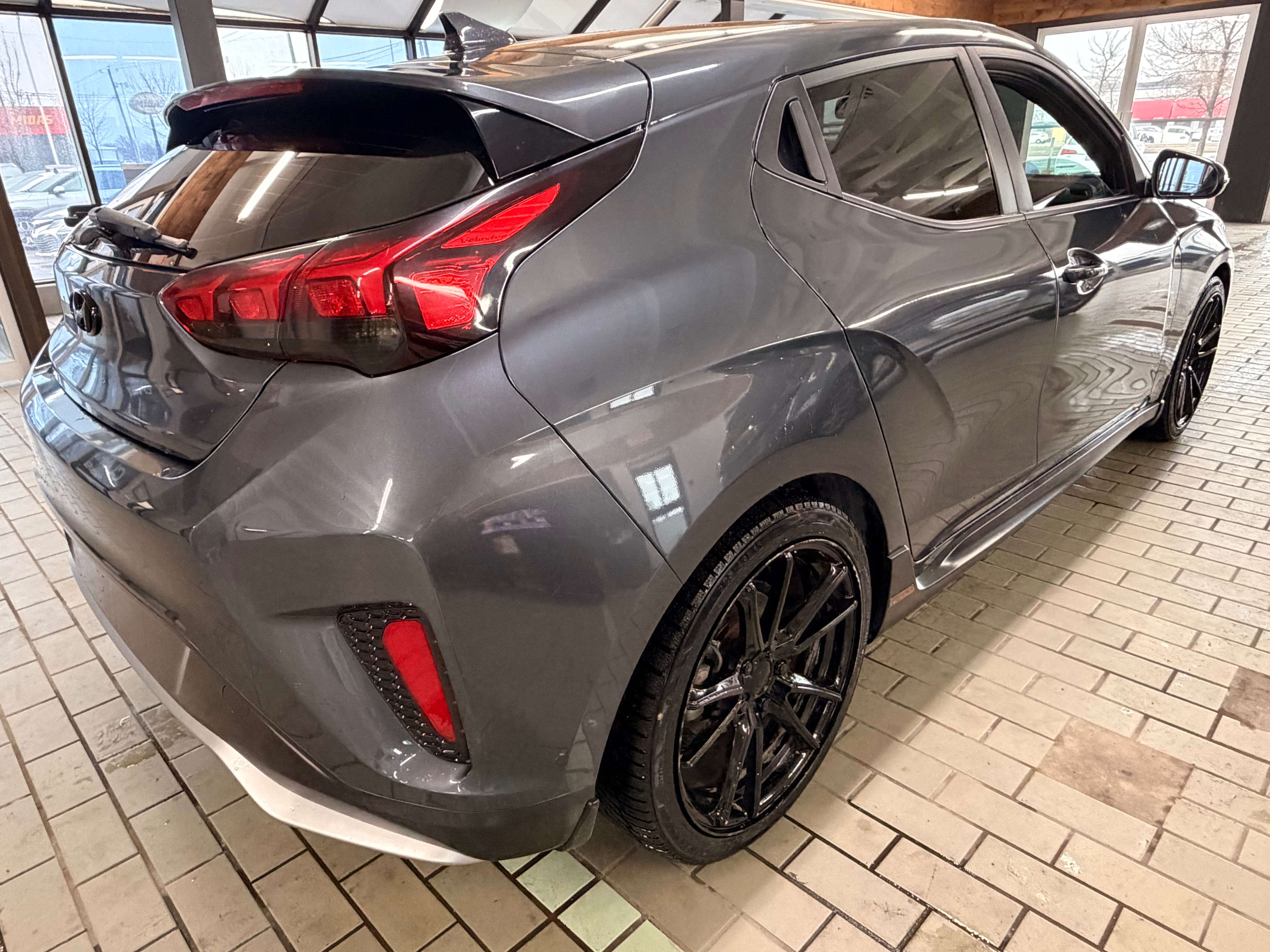 2020 Hyundai Veloster