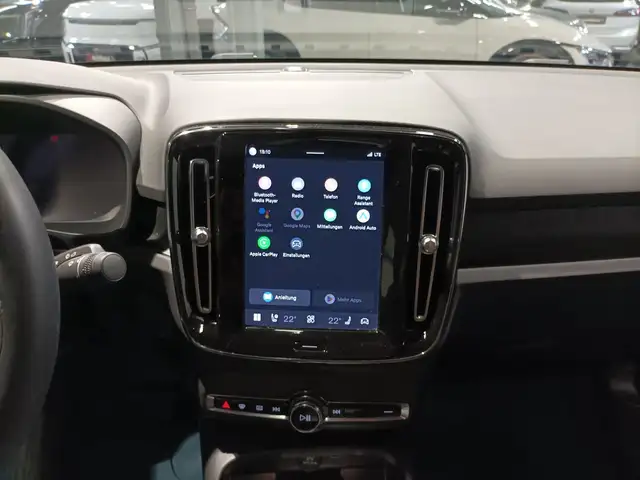 Volvo C40 view 12