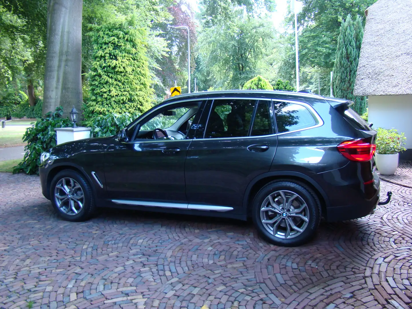 BMW X3 xDrive30i High Executive Grijs - 1
