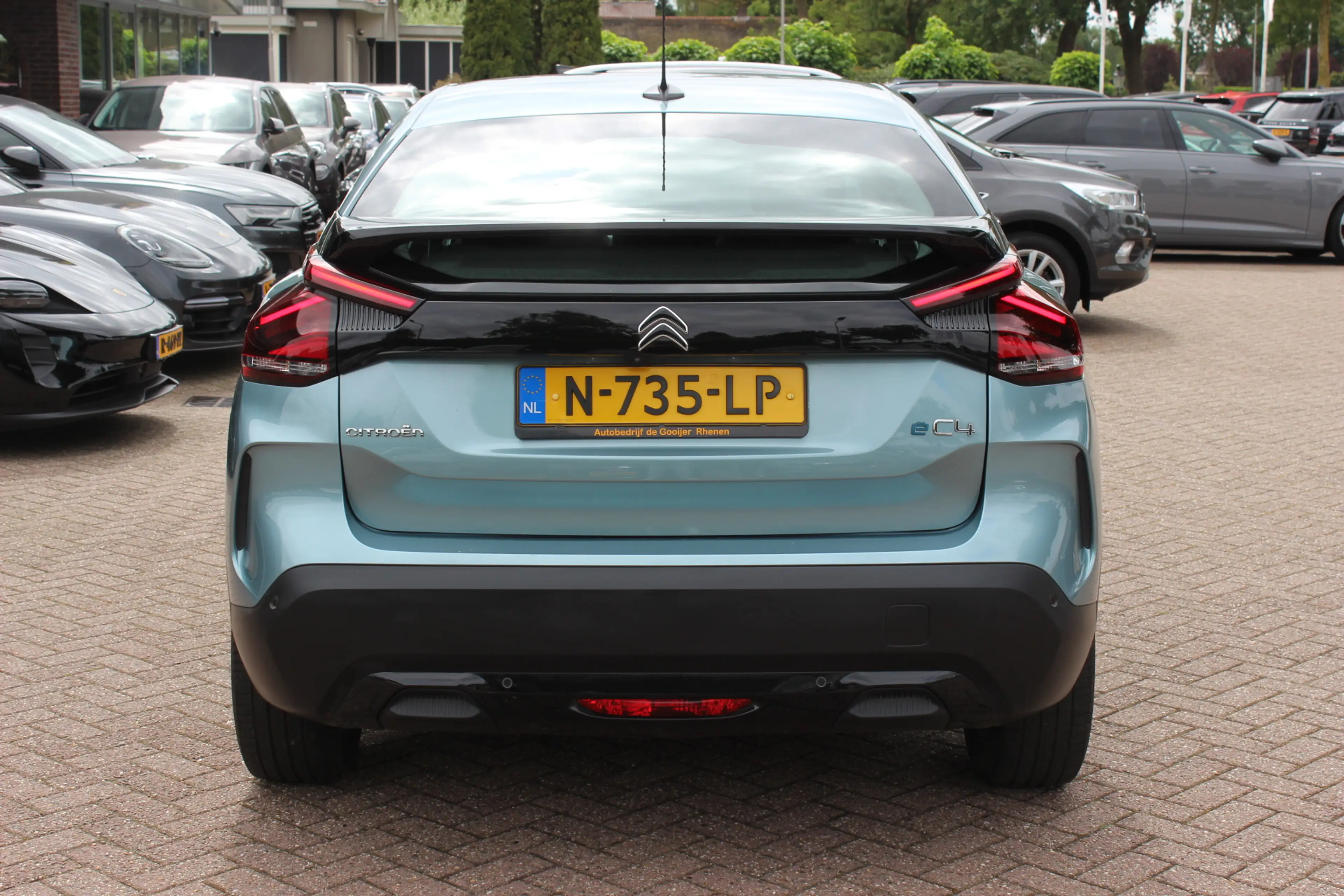 Citroen E-C4 Electric Feel 50 kWh / Camera / Head-up / Keyless / CarPlay — photo 16
