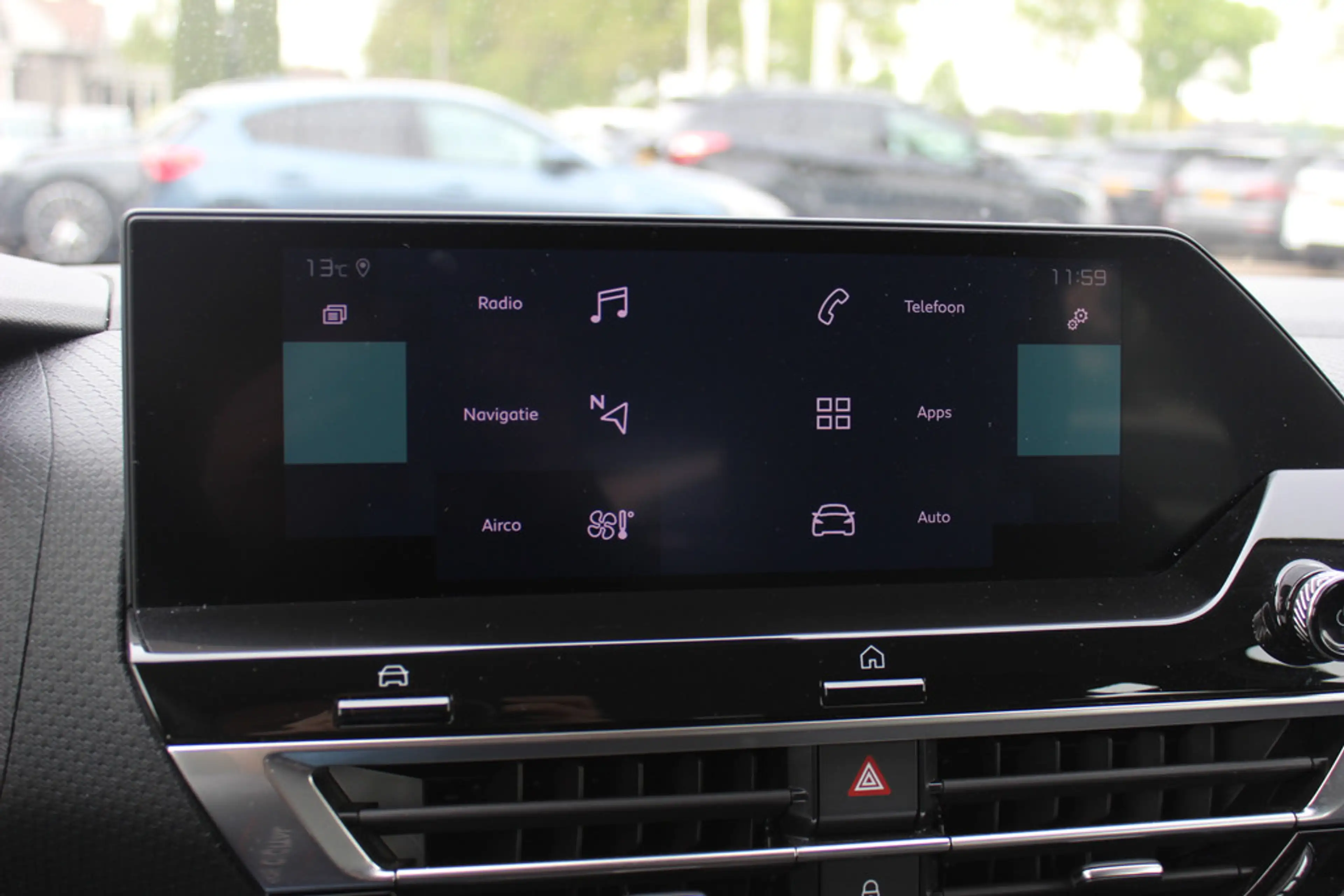 Citroen E-C4 Electric Feel 50 kWh / Camera / Head-up / Keyless / CarPlay — photo 23