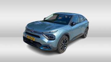 Feel 50 kWh / Camera / Head-up / Keyless / CarPlay