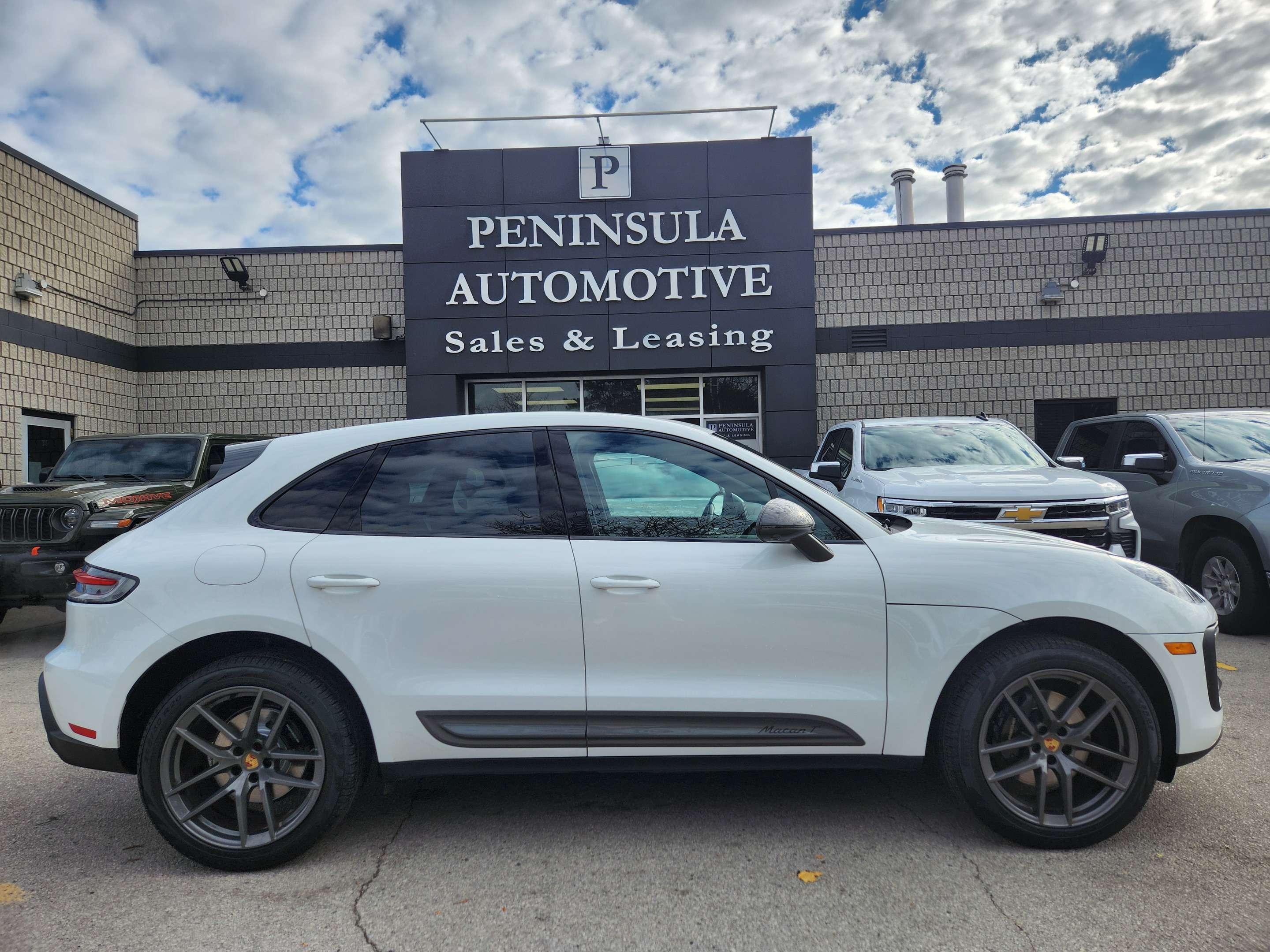 2024 Porsche Macan