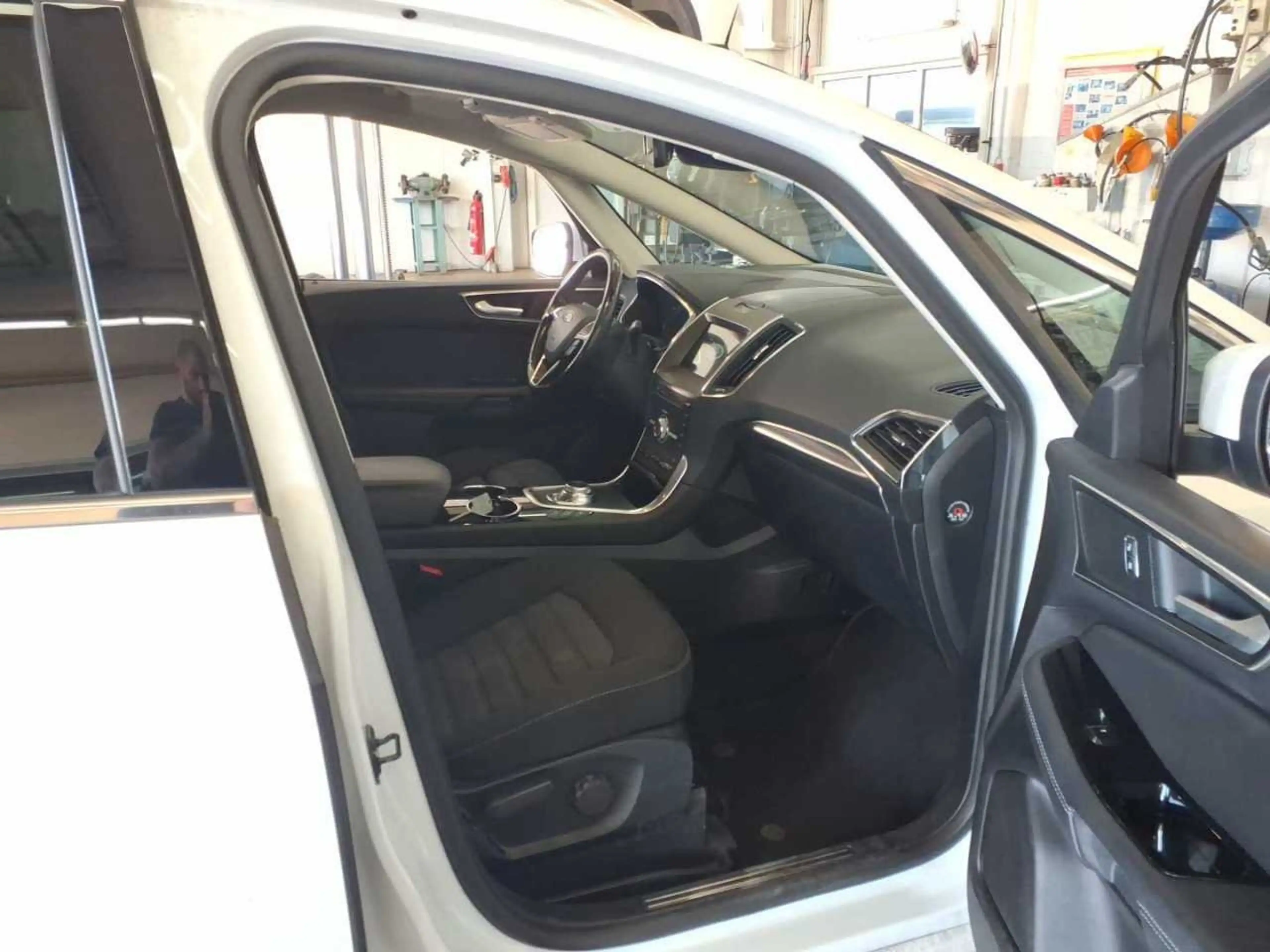 Ford S-Max 2.0 EcoBlue Titanium SpoSi ACC BLIS Key — photo 9