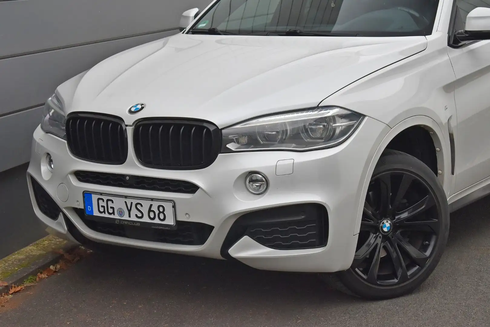 BMW X6 xDrive30d* M-Paket!Traum!Voll! lückenlos BMW* Weiß - 1