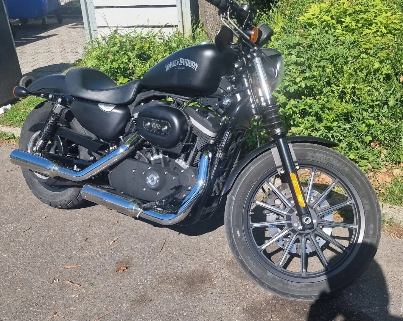 Harley-Davidson Sportster 883 Iron *Heck gekürzt*Miller*Seitliche Kennzeichen* Negro - 1