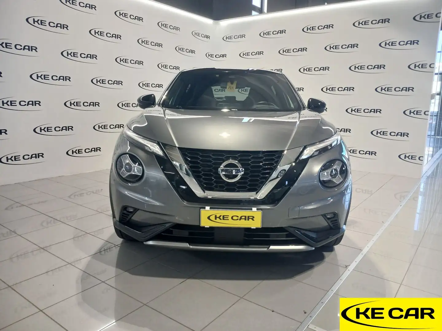 Nissan Juke Juke 1.0 DIG-T 114 CV N-Design Gris - 2