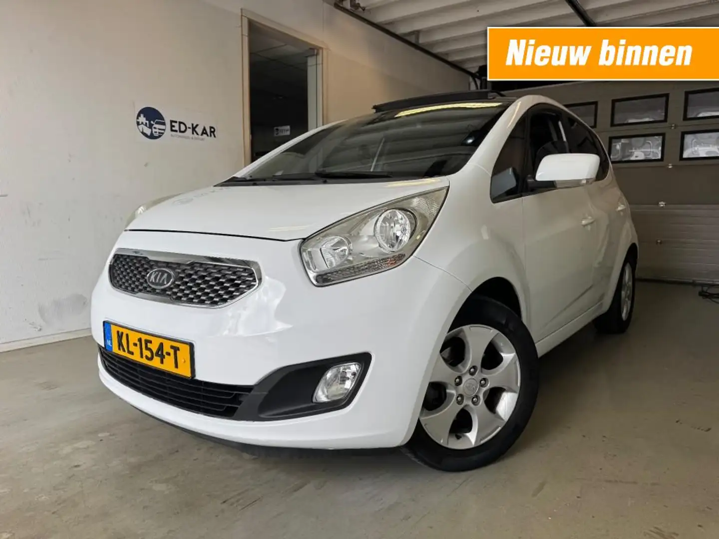 Kia Venga 1.6 CVVT Fuse AIRCO PANORAMA HOOPINSTAP NETTE AUTO Blanc - 1