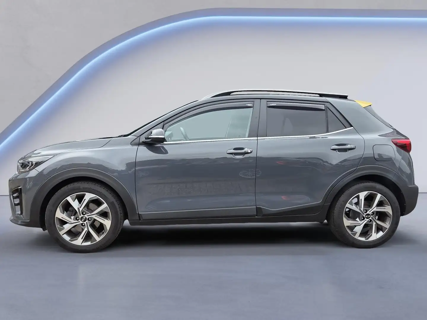 Kia Stonic 1.0 T-GDi MHEV GT-PlusLine /Apple Carplay/ Parkeer Grau - 2