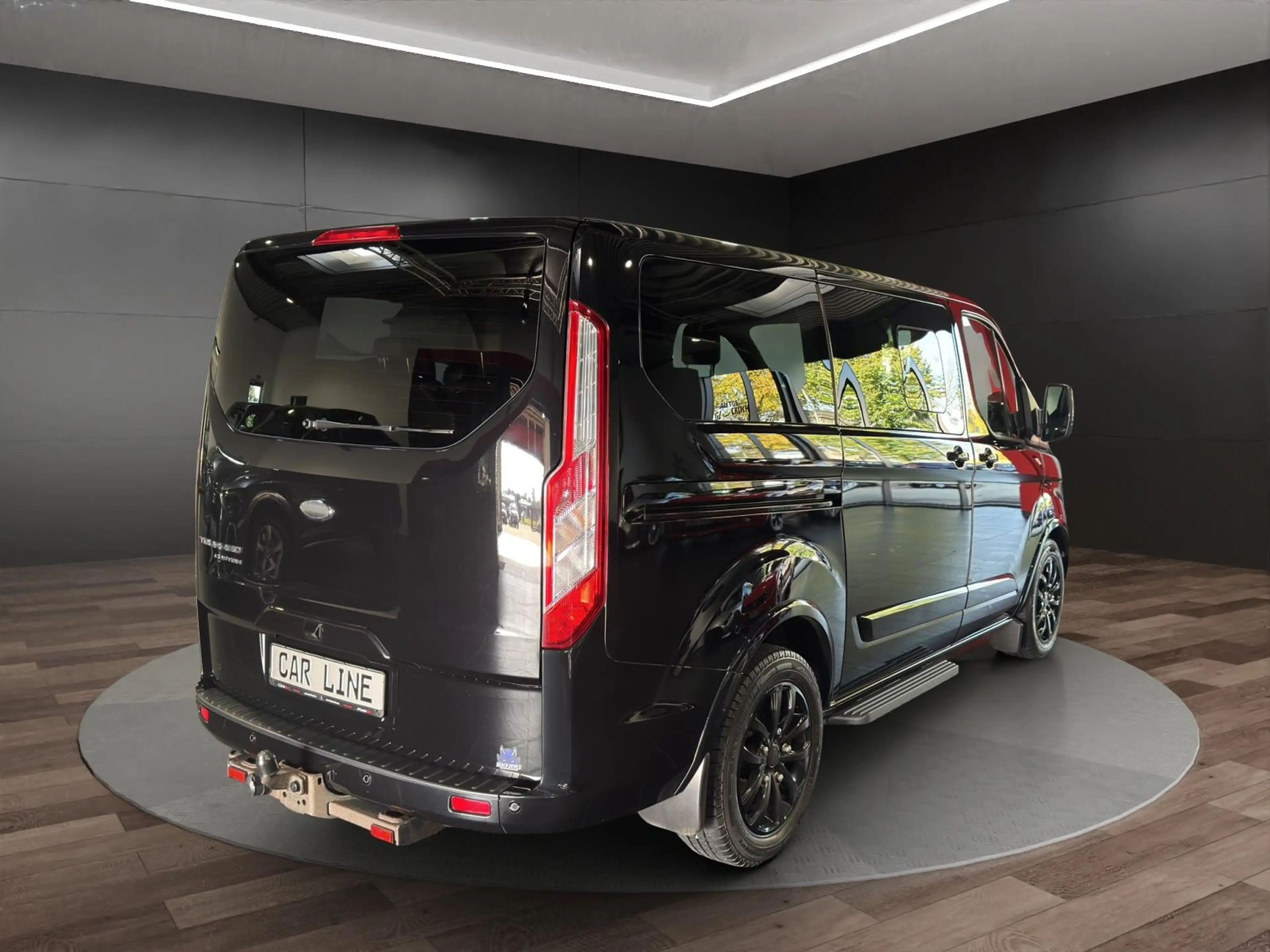Ford Tourneo Custom 2.0 TDCi*AHK*ACC*CAM*XENON*ALARM* — photo 4