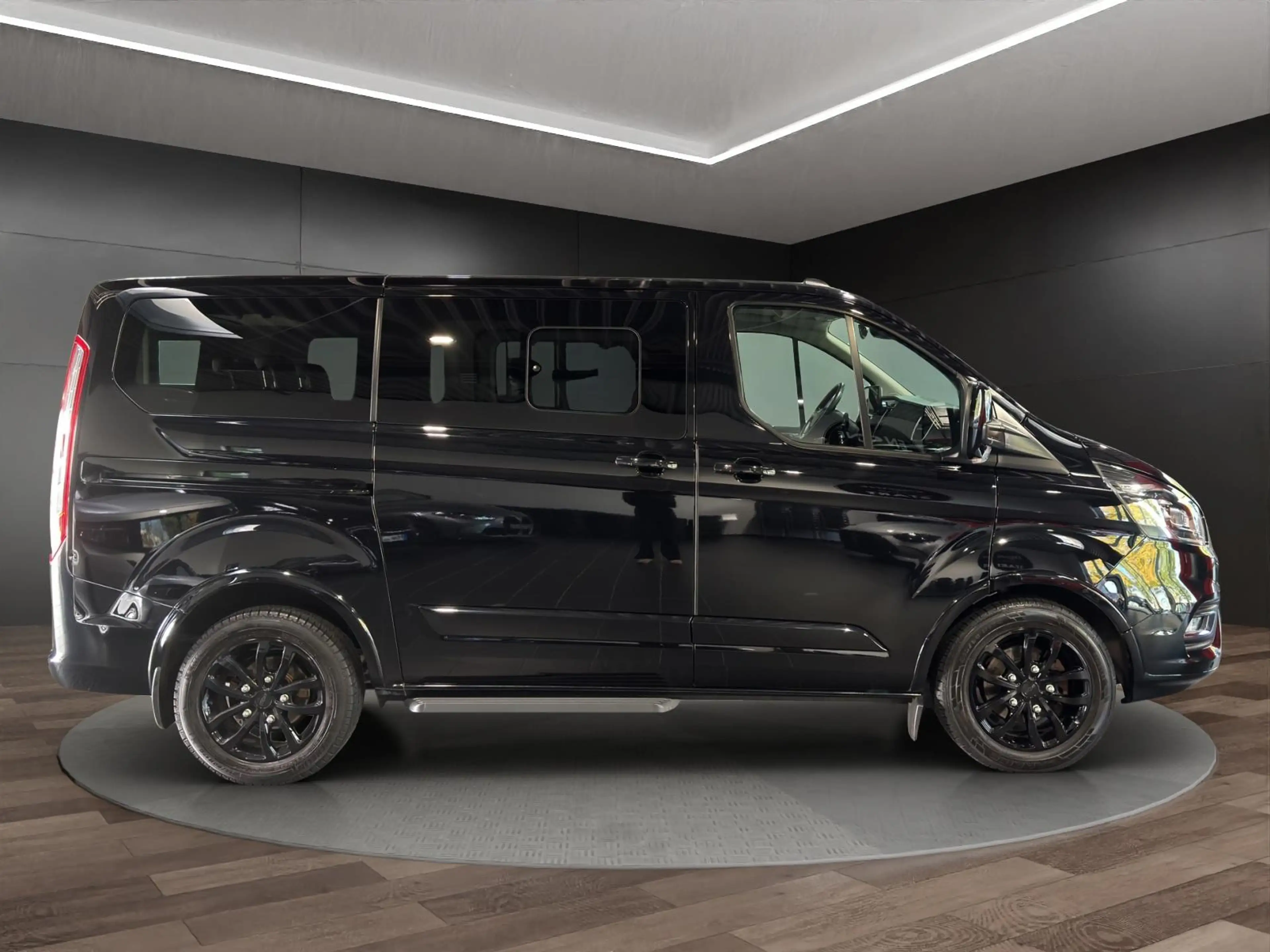 Ford Tourneo Custom 2.0 TDCi*AHK*ACC*CAM*XENON*ALARM* — photo 3