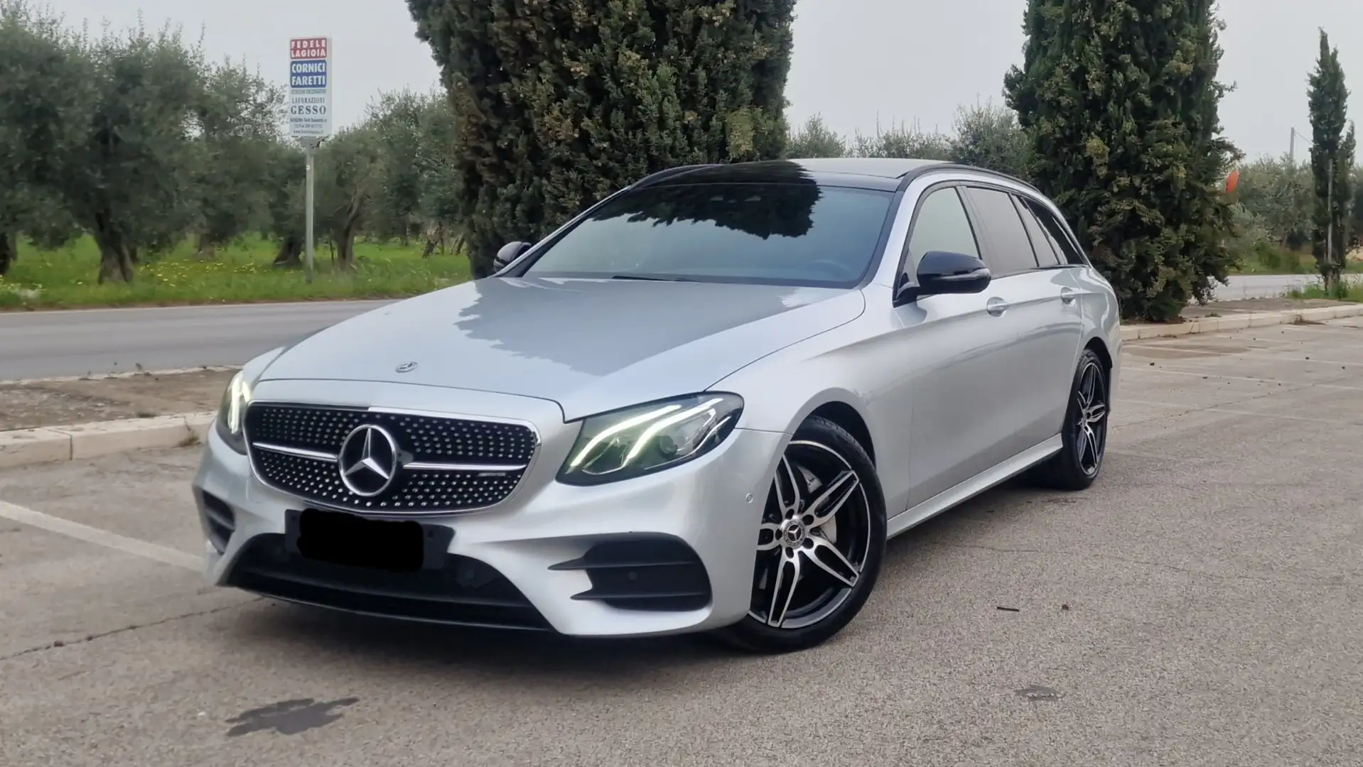 Mercedes-Benz E 220 SW d Premium Plus 4matic auto - 1
