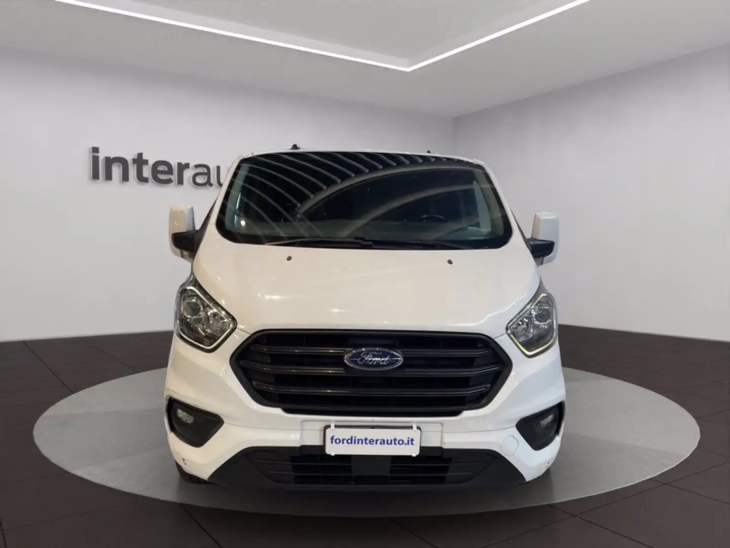 Ford Transit Custom 320 2.0 tdci 130cv Trend L2H1 E6.2 Bianco - 2