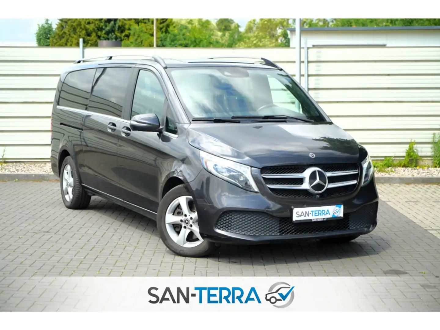 Mercedes-Benz V 250 d AVANTGARDE EXTRALANG COMAND*LEDER*NAVI*LED*MULTI Gris - 1