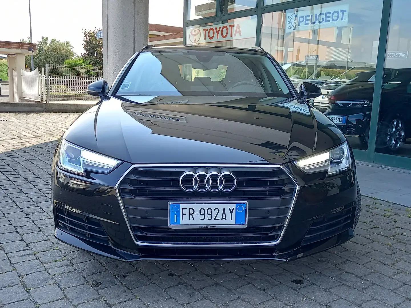 Audi A4 A4 Avant 35 2.0 tdi Business 150cv s-tronic Zwart - 2