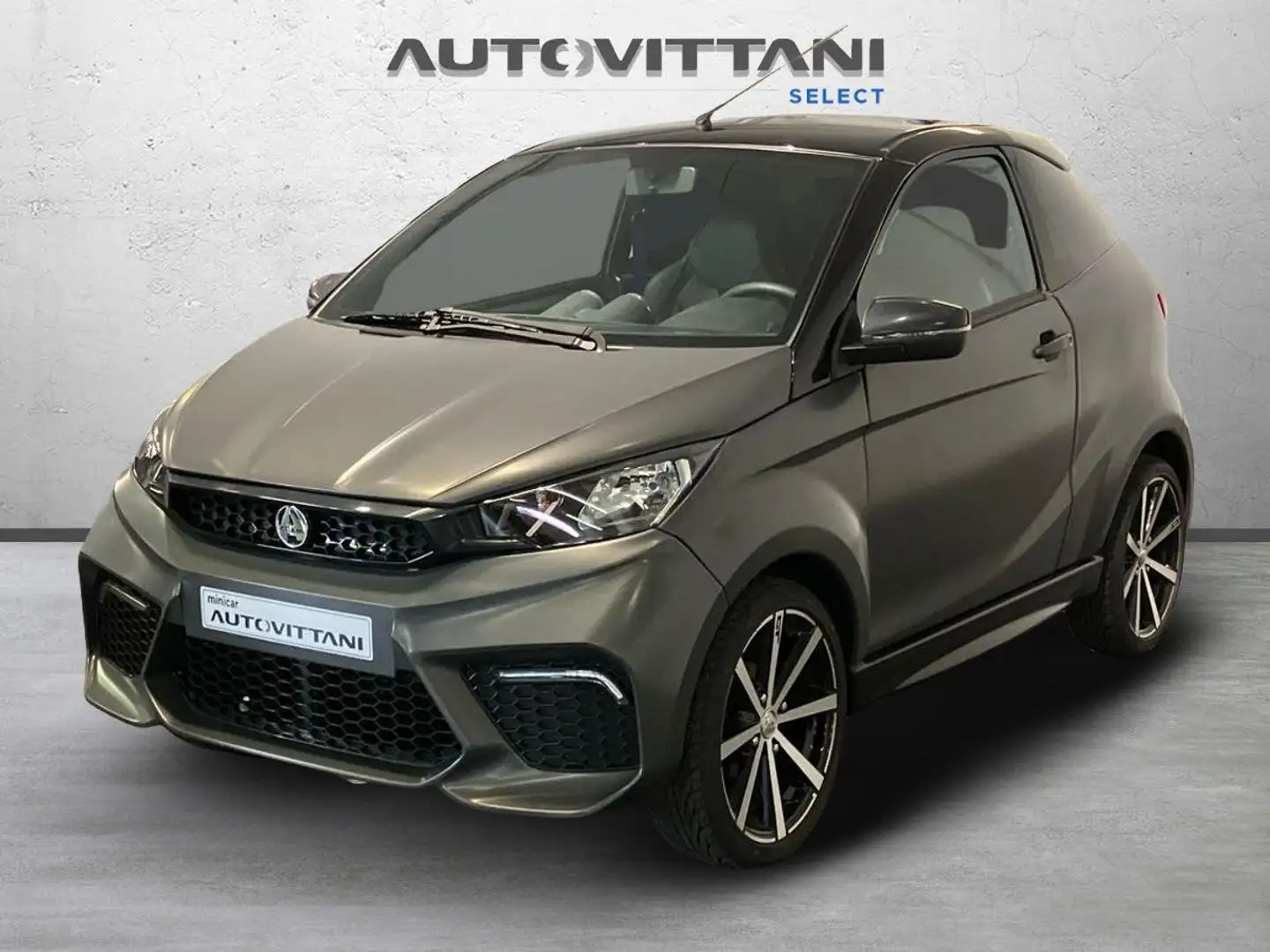 Aixam Coupe e-Coupè emotion GTI Gri - 1