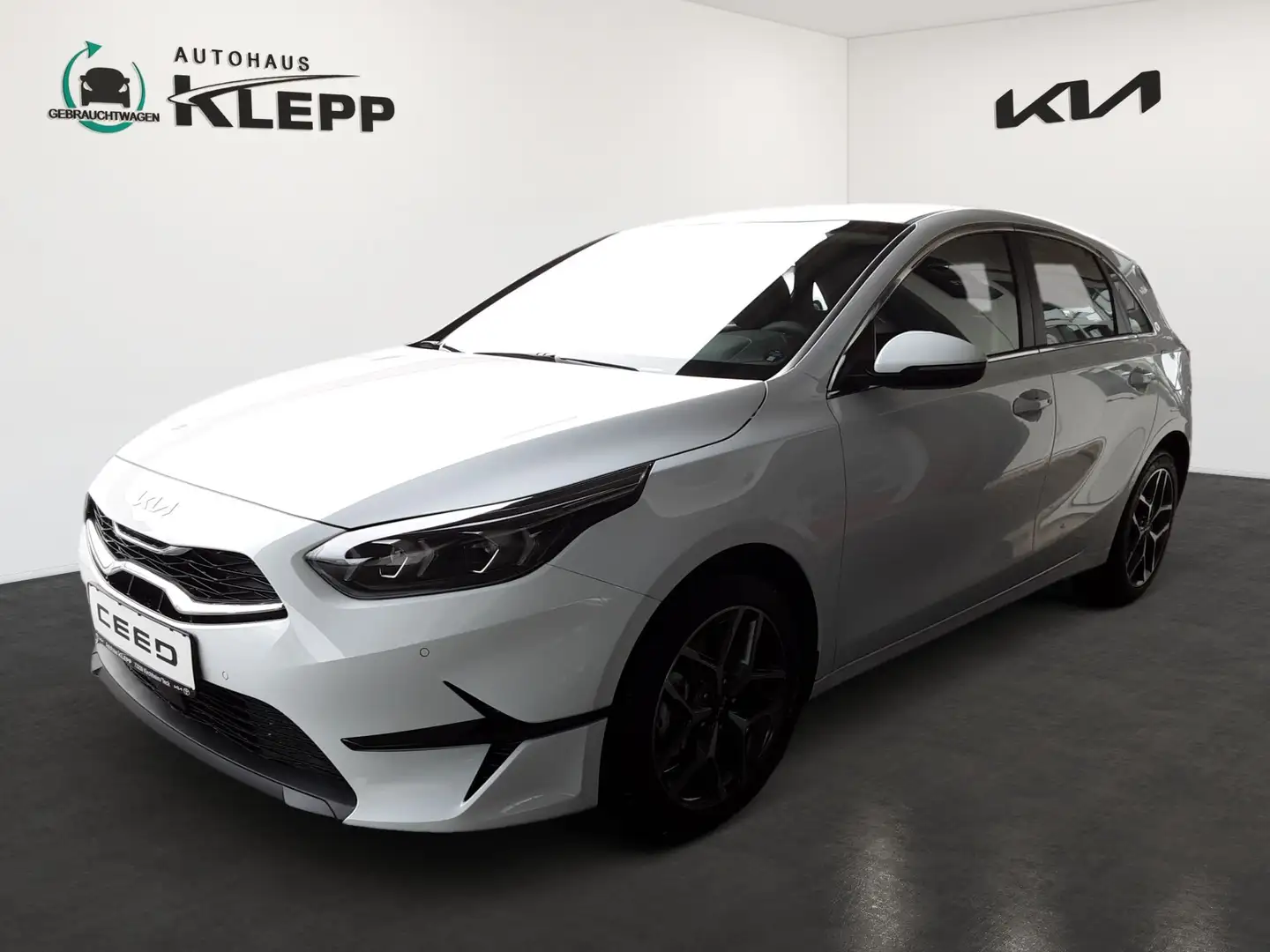 Kia Ceed / cee'd 1.5 T 140 DCT 7 Spirit TEC Blanc - 1