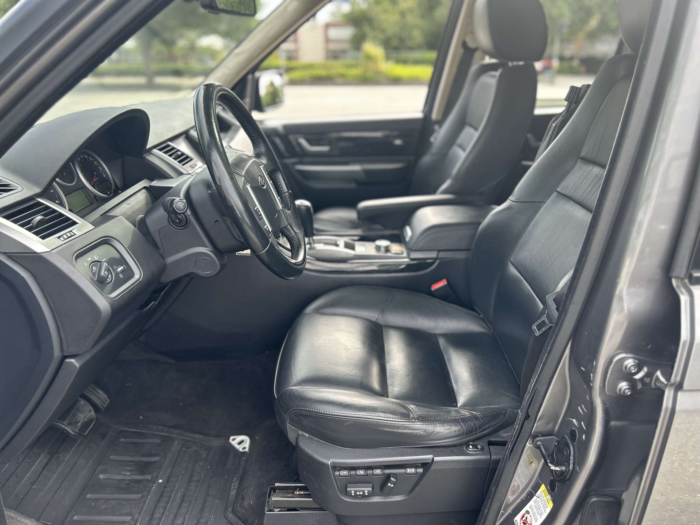 2007 Land Rover Range Rover Sport 4WD 4dr SC thumb 7