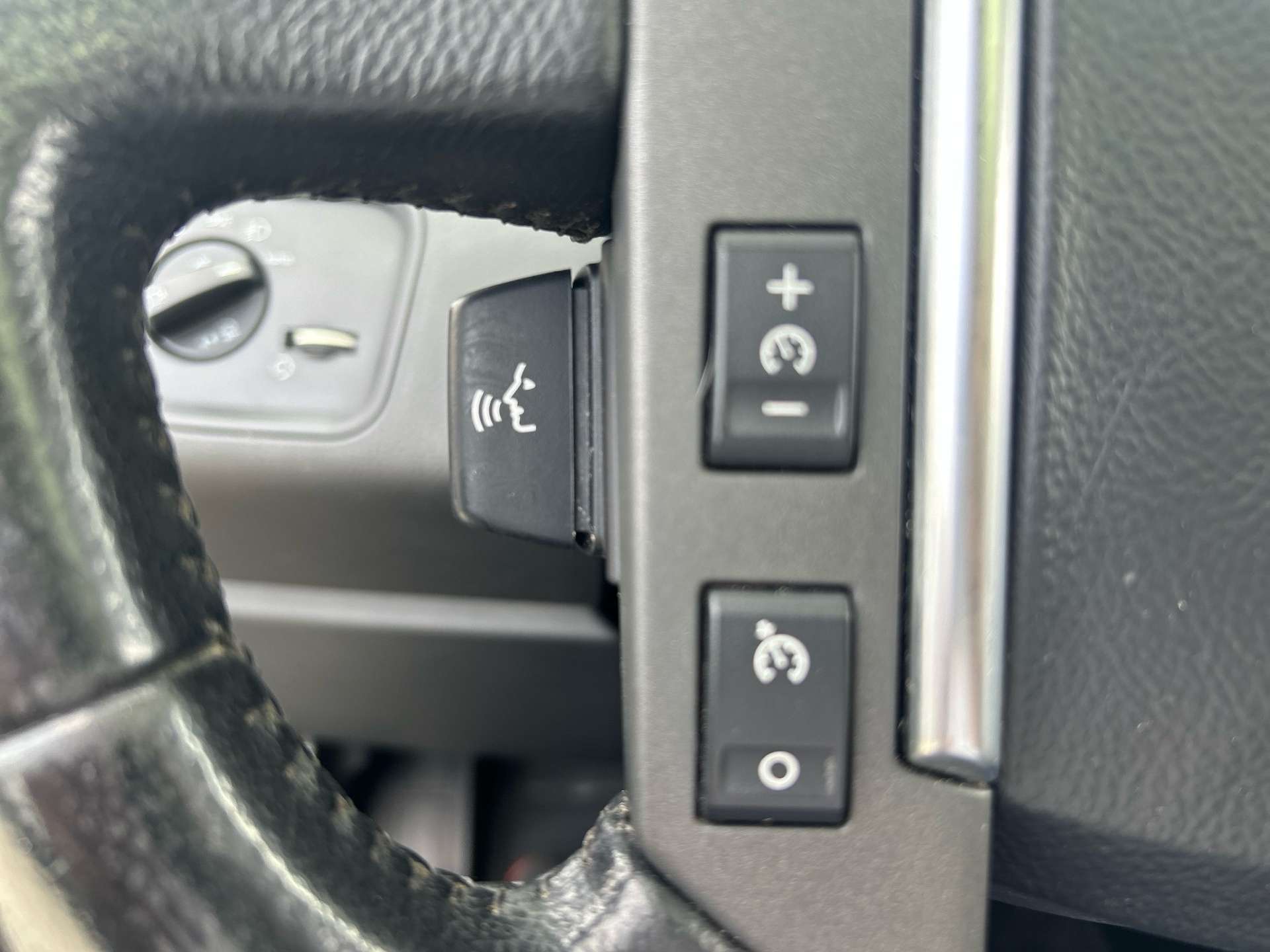 2007 Land Rover Range Rover Sport 4WD 4dr SC thumb 15