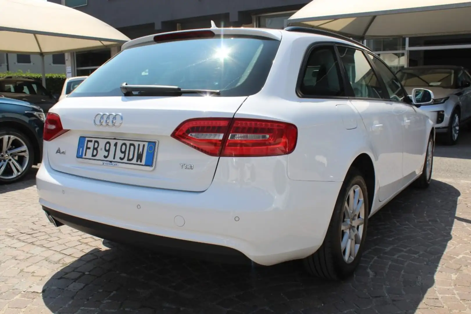 Audi A4 Avant 2.0 TDI 150CV Advanced Bianco - 2