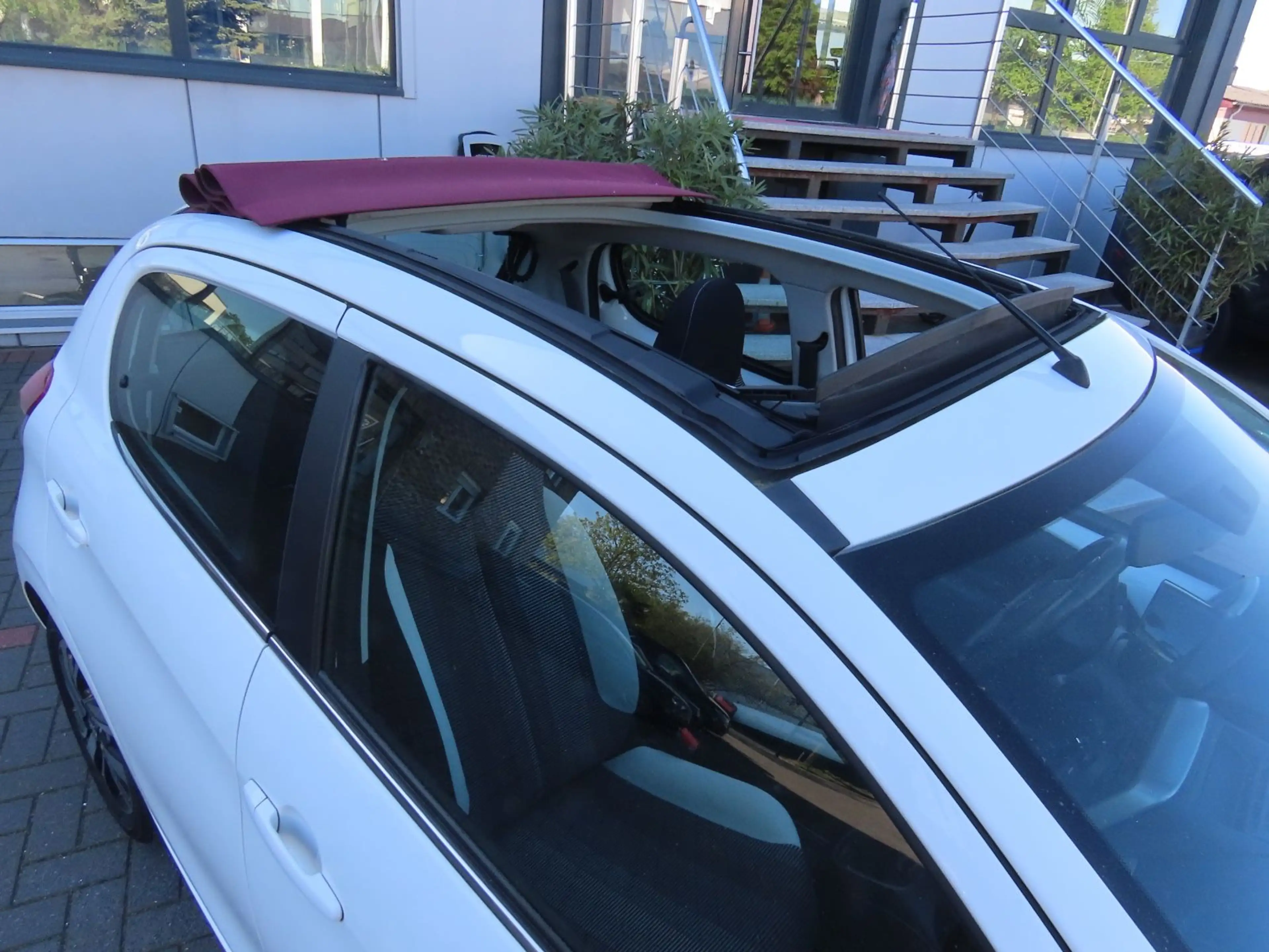 Peugeot 108 VTi 68 Faltdach Klimaanlage Allwetter — photo 2