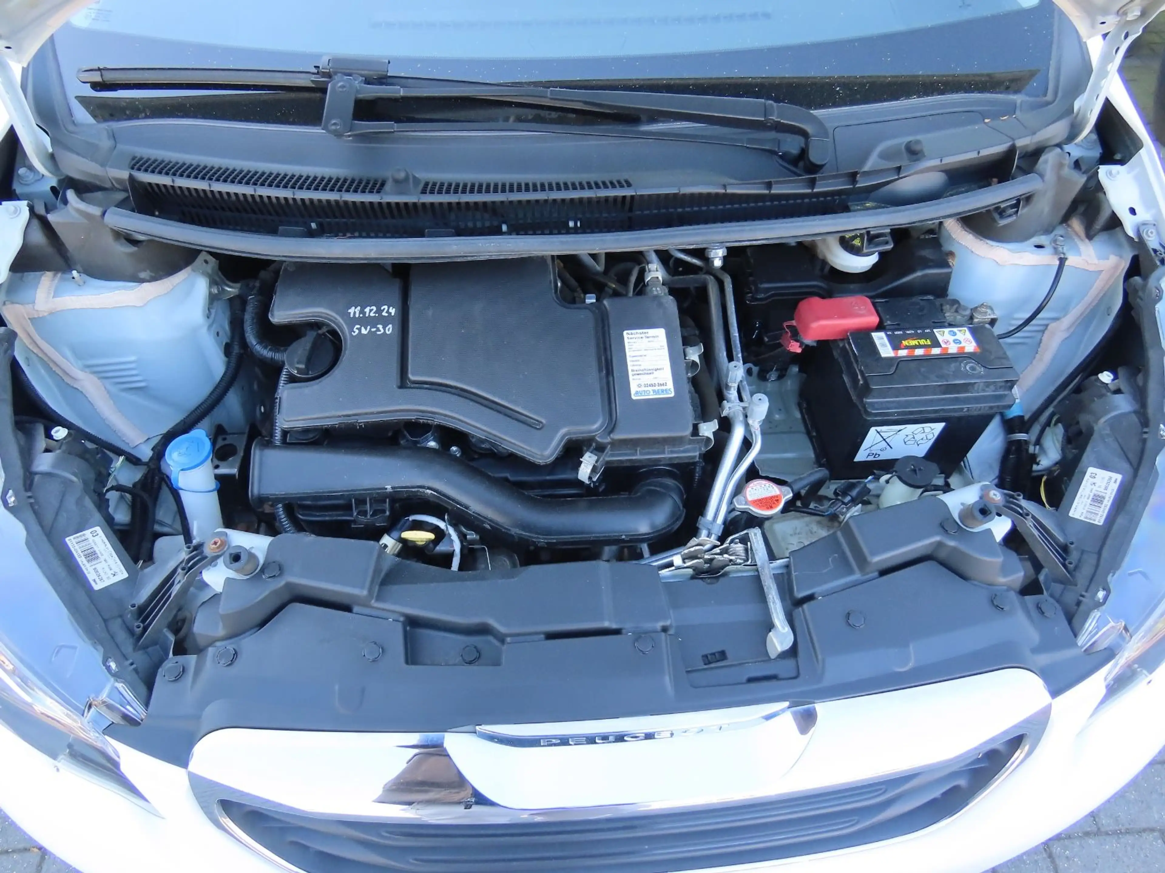 Peugeot 108 VTi 68 Faltdach Klimaanlage Allwetter — photo 4
