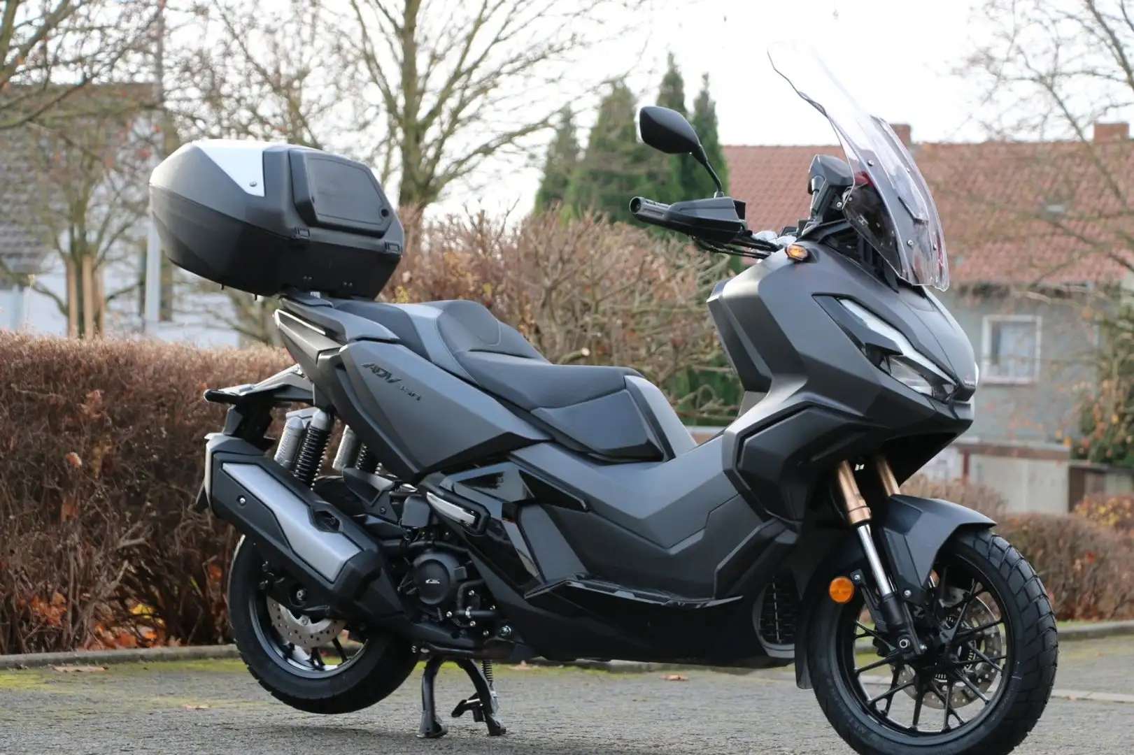 Honda ADV 350 mit Topcase *SCHECKHEFT* *SERVICE NEU* Noir - 2