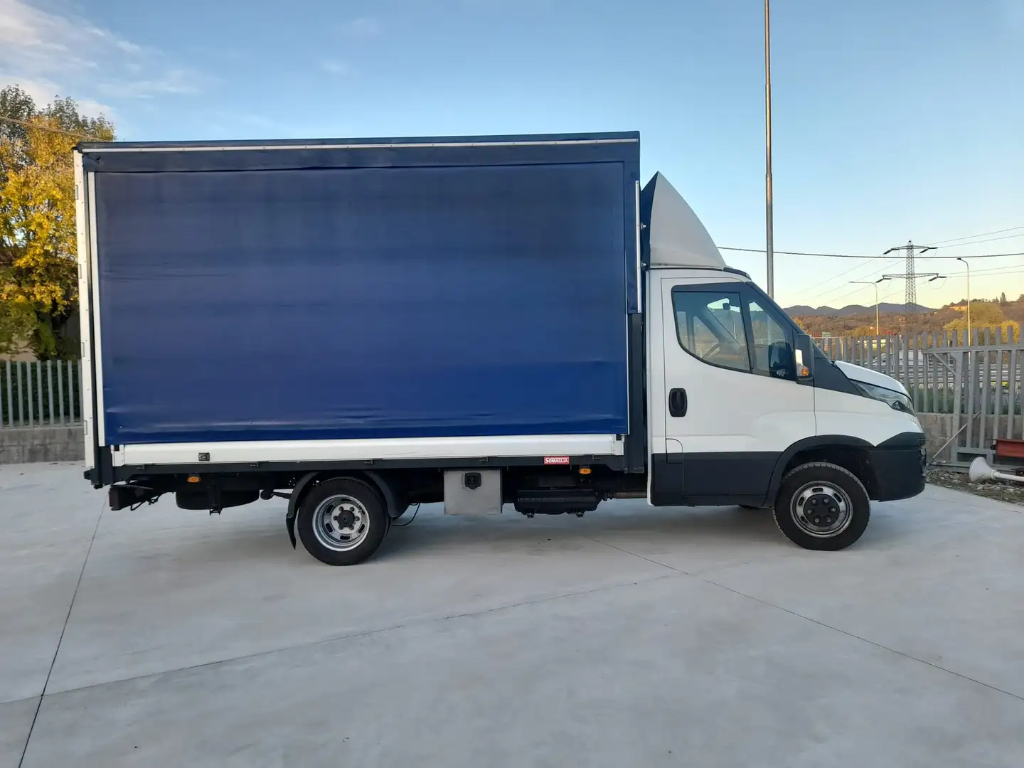 Iveco Daily 35C18 CENTINA E TELO Blanco - 1