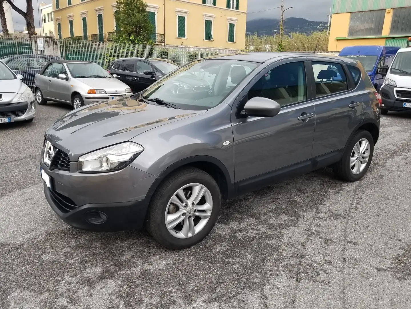 Nissan Qashqai Qashqai 1.5 dci Visia Dpf FL Gris - 2