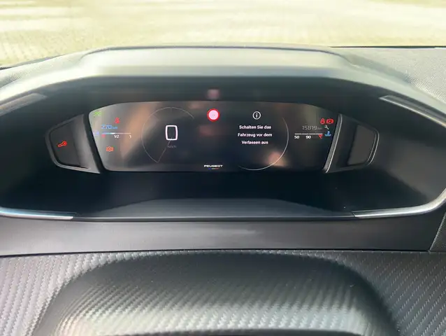 Peugeot 208 view 7