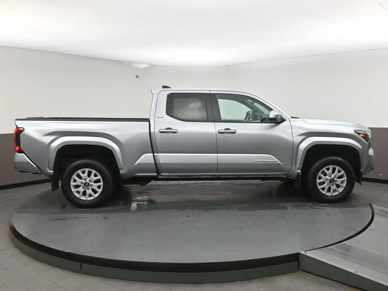Toyota Tacoma photo Toyota Tacoma