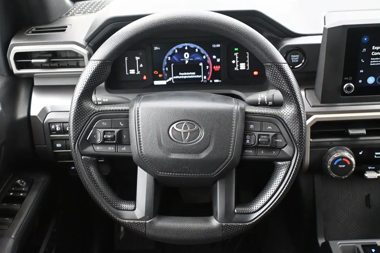 Toyota Tacoma photo Toyota Tacoma