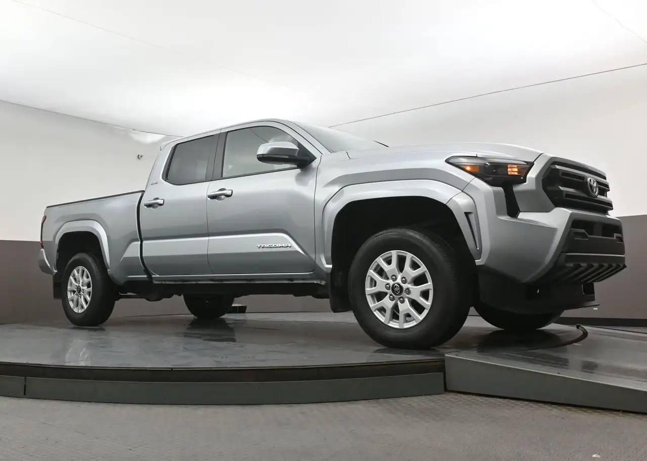 Toyota Tacoma photo Toyota Tacoma