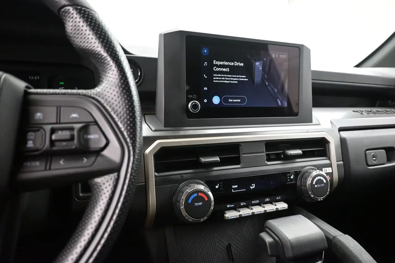 Toyota Tacoma photo Toyota Tacoma