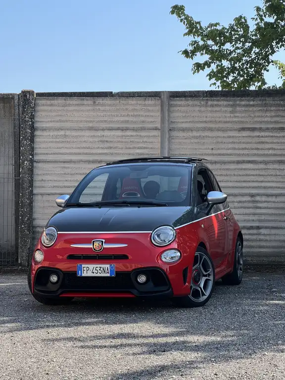 Abarth 595 Turismo 2018 из Европы — купить под ключ