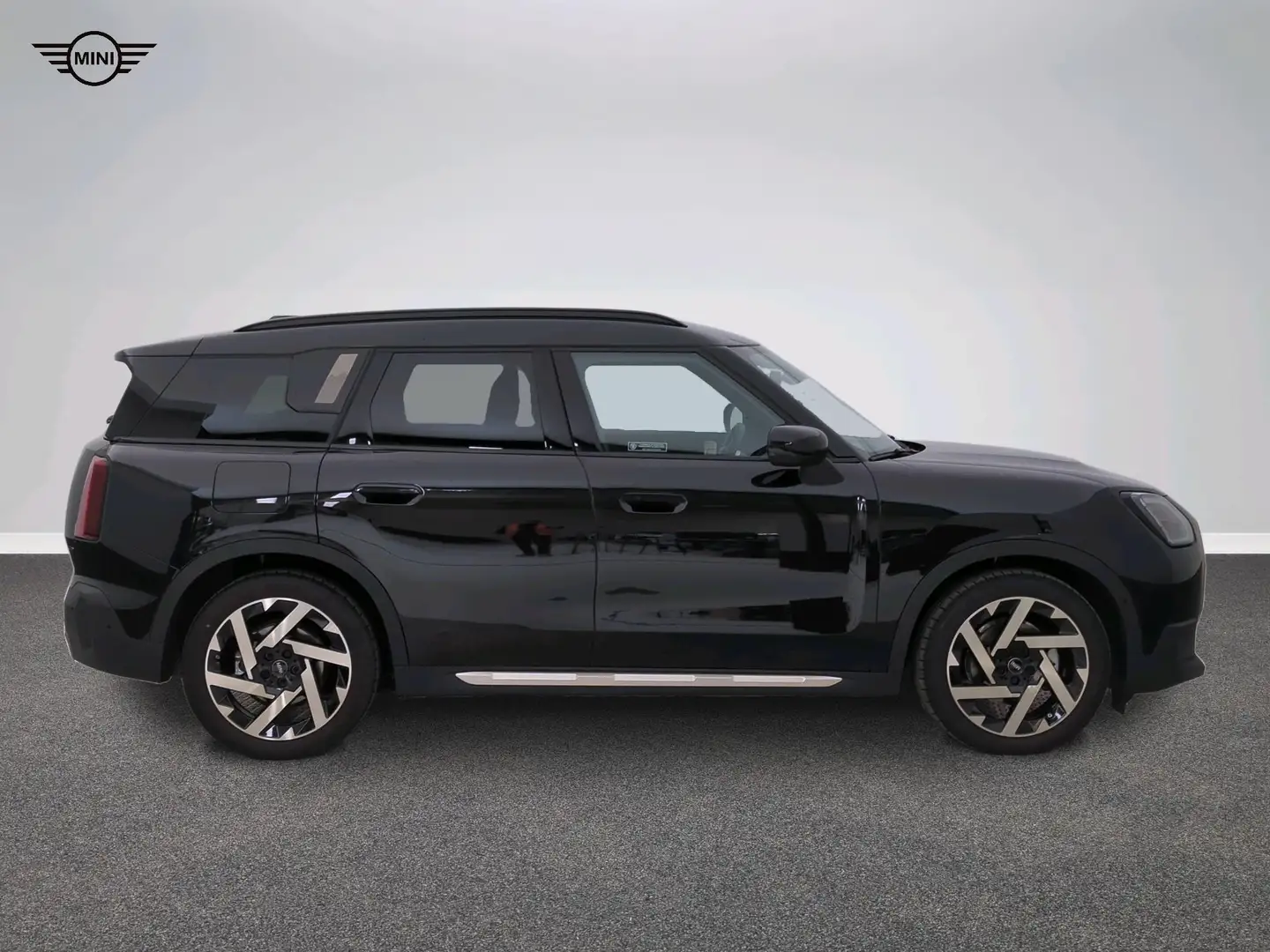 MINI Countryman E All-Electric MINI Countryman E Schwarz - 2