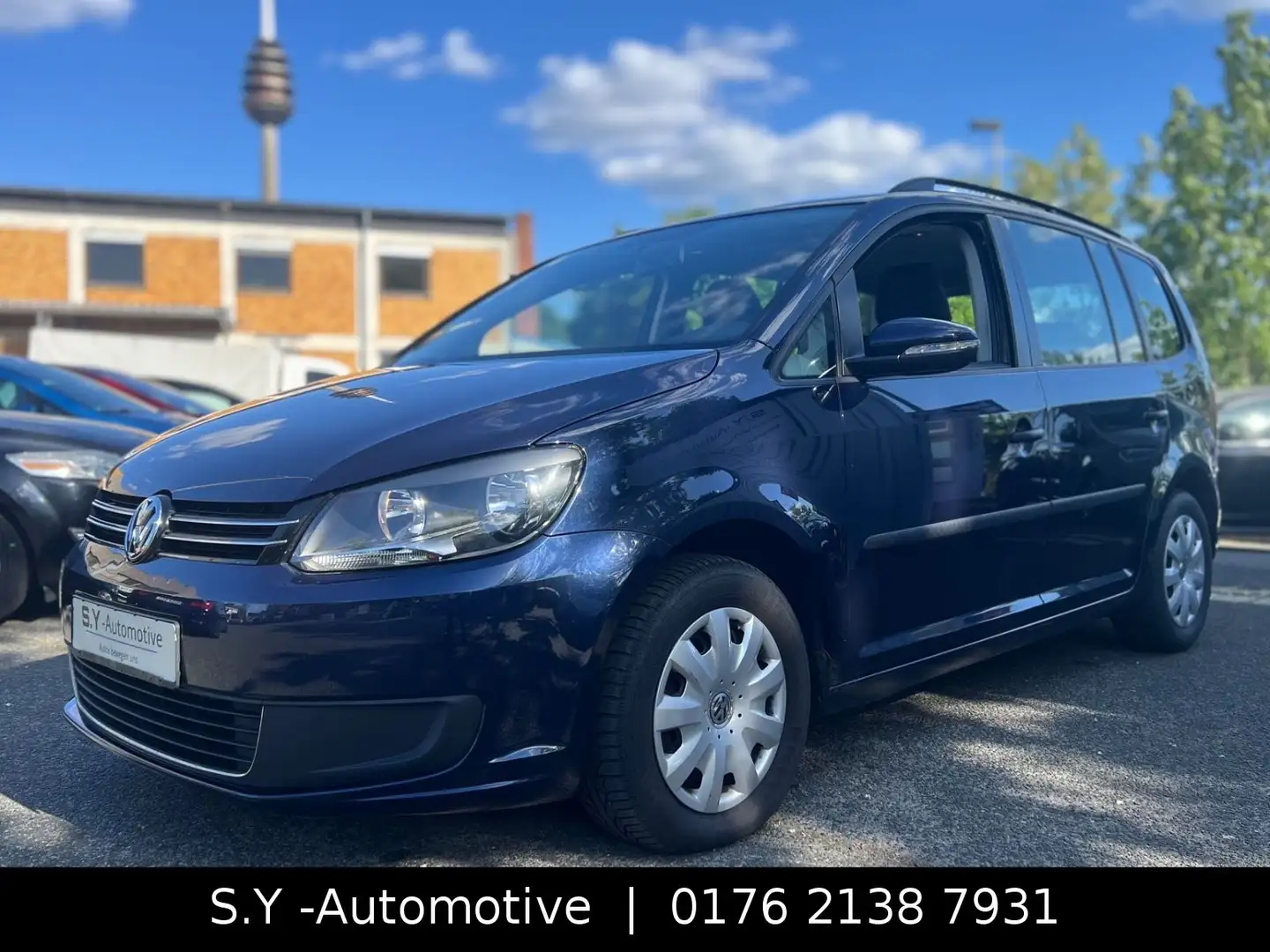 Volkswagen Touran 1.6 TDI /Klima/Scheckheft/AHK/MFL/TÜV Blau - 1