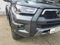 Toyota Hilux DK Invincible 4WD 2,8 D-4D MHEV Aut. Grau - thumbnail 2