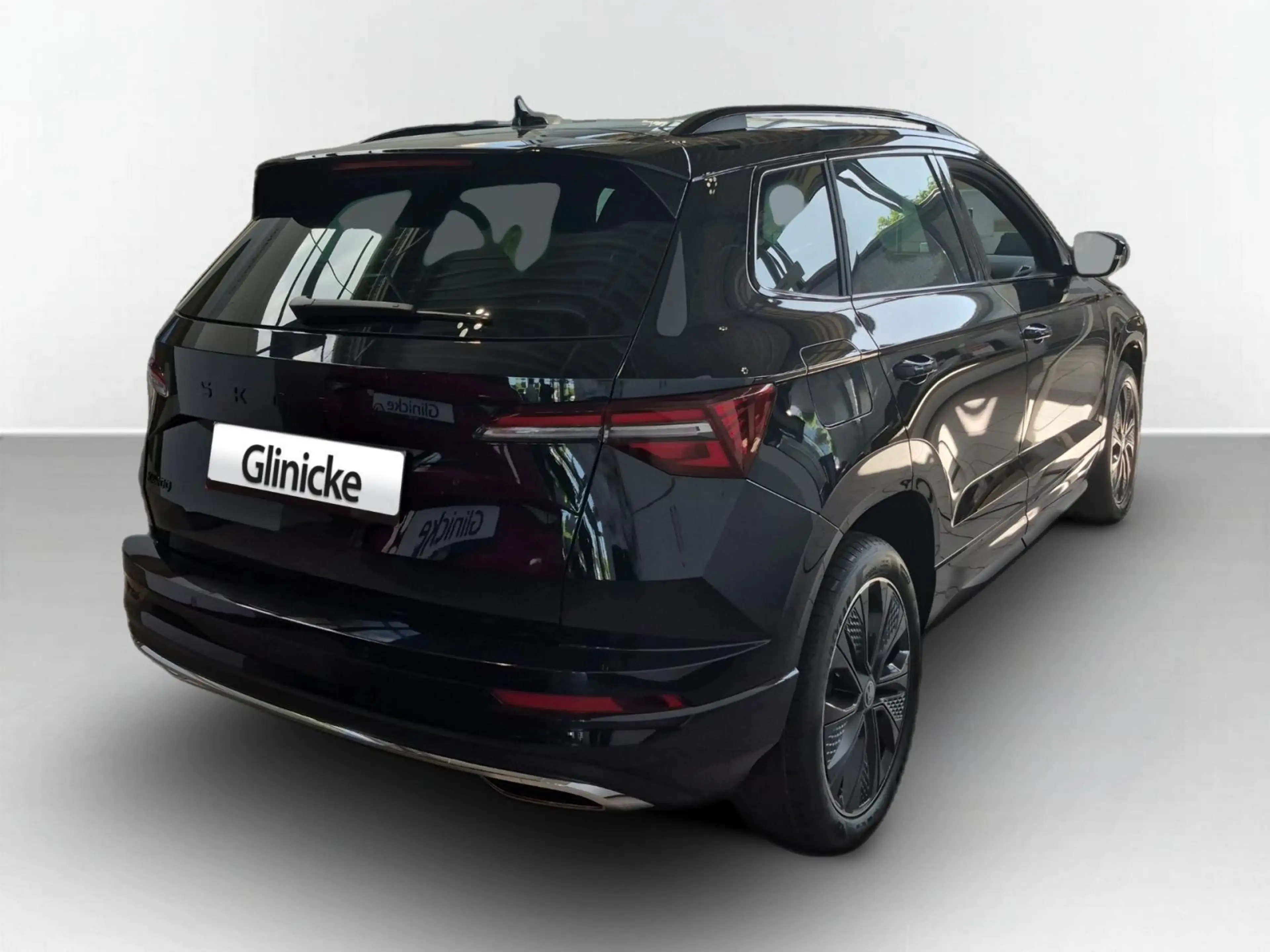 Skoda Karoq Sportline 1,5 TSI 110 kW DSG | Schwarz-Mag — photo 4