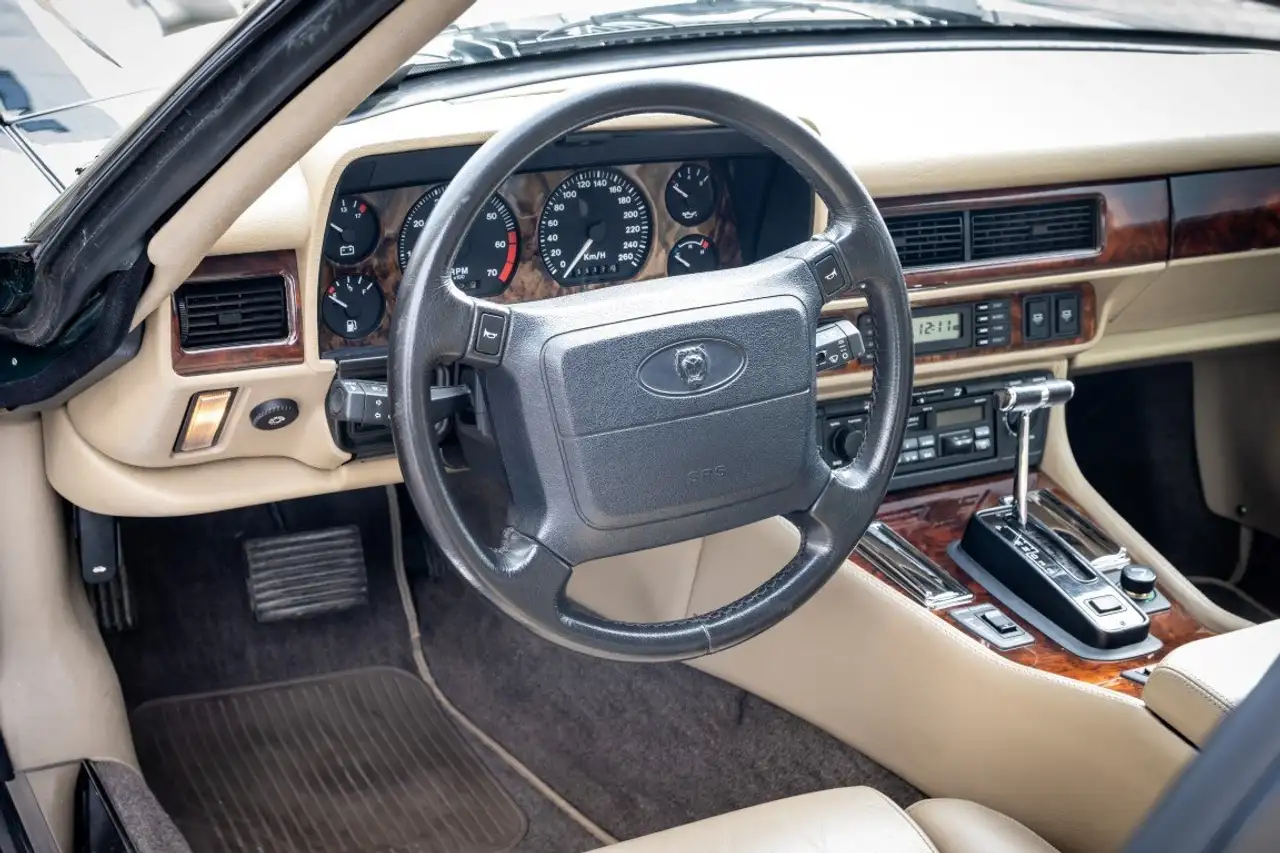 Jaguar XJS 4.0 Original Belgian car || 2 owners, foto 9