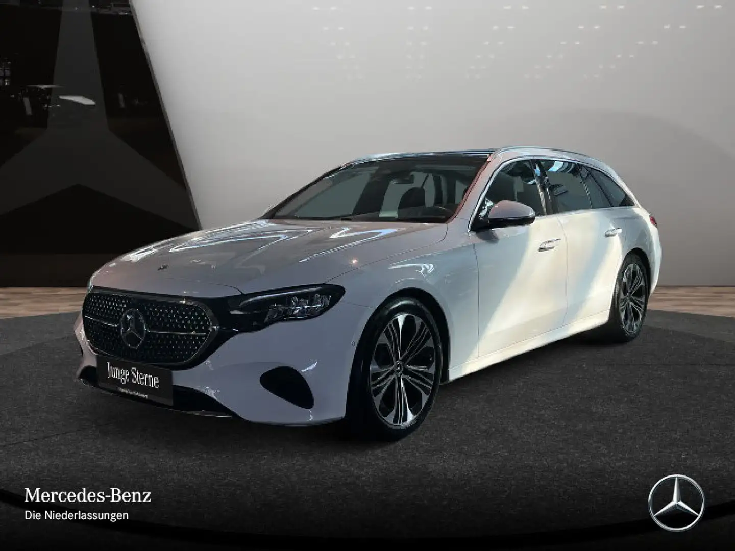 Mercedes-Benz E 220 d T Avantgarde Pano Distr. LED AHK Kamera 9G Blanc - 2