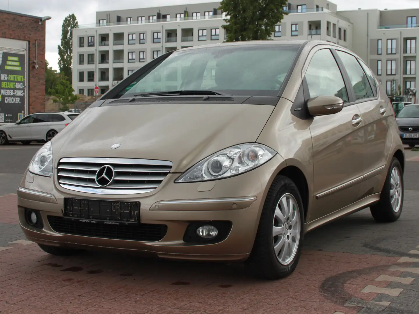 Mercedes-Benz A 170 Autotronic Elegance Amarillo - 1