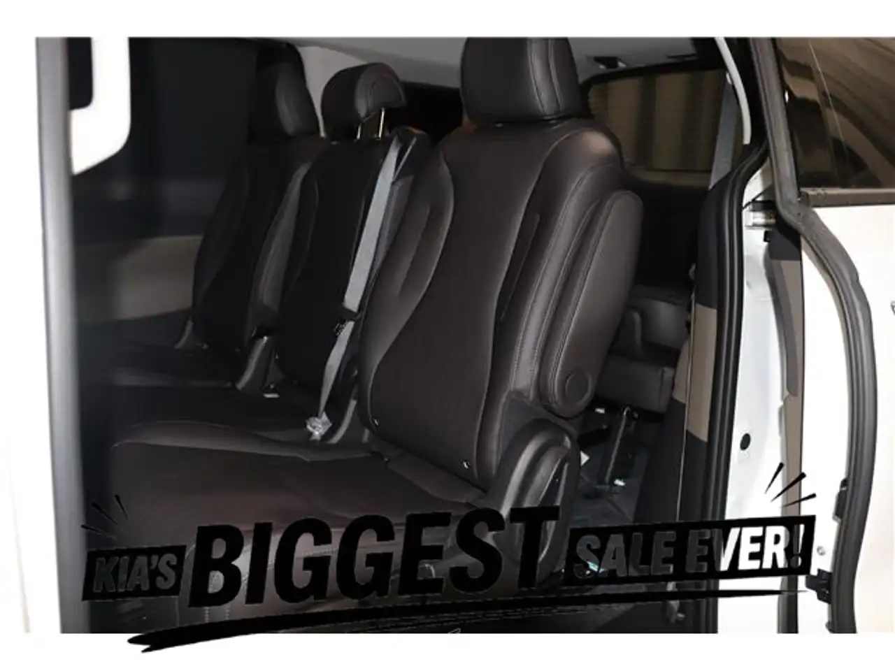 Kia Carnival photo Kia Carnival