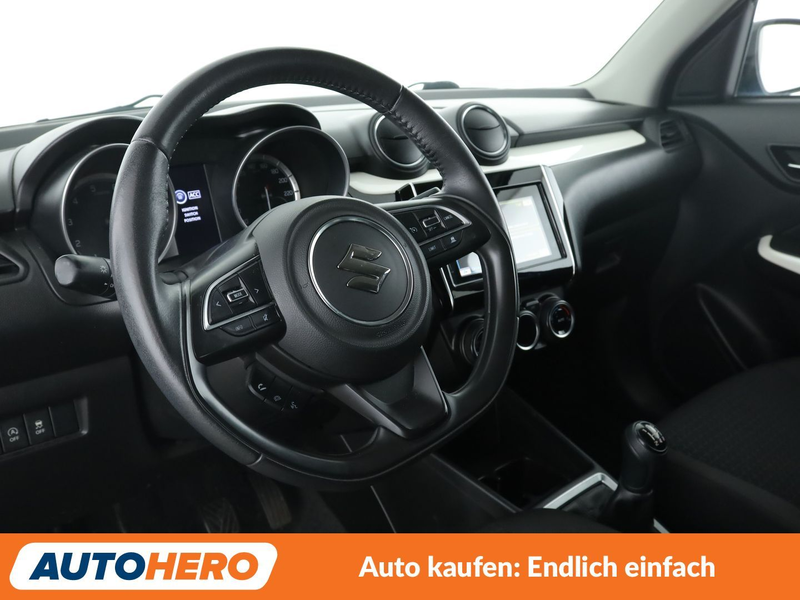 Suzuki Swift 1.0 BoosterJet Comfort*NAVI*ACC*CAM*SHZ*KLIMA* — photo 11