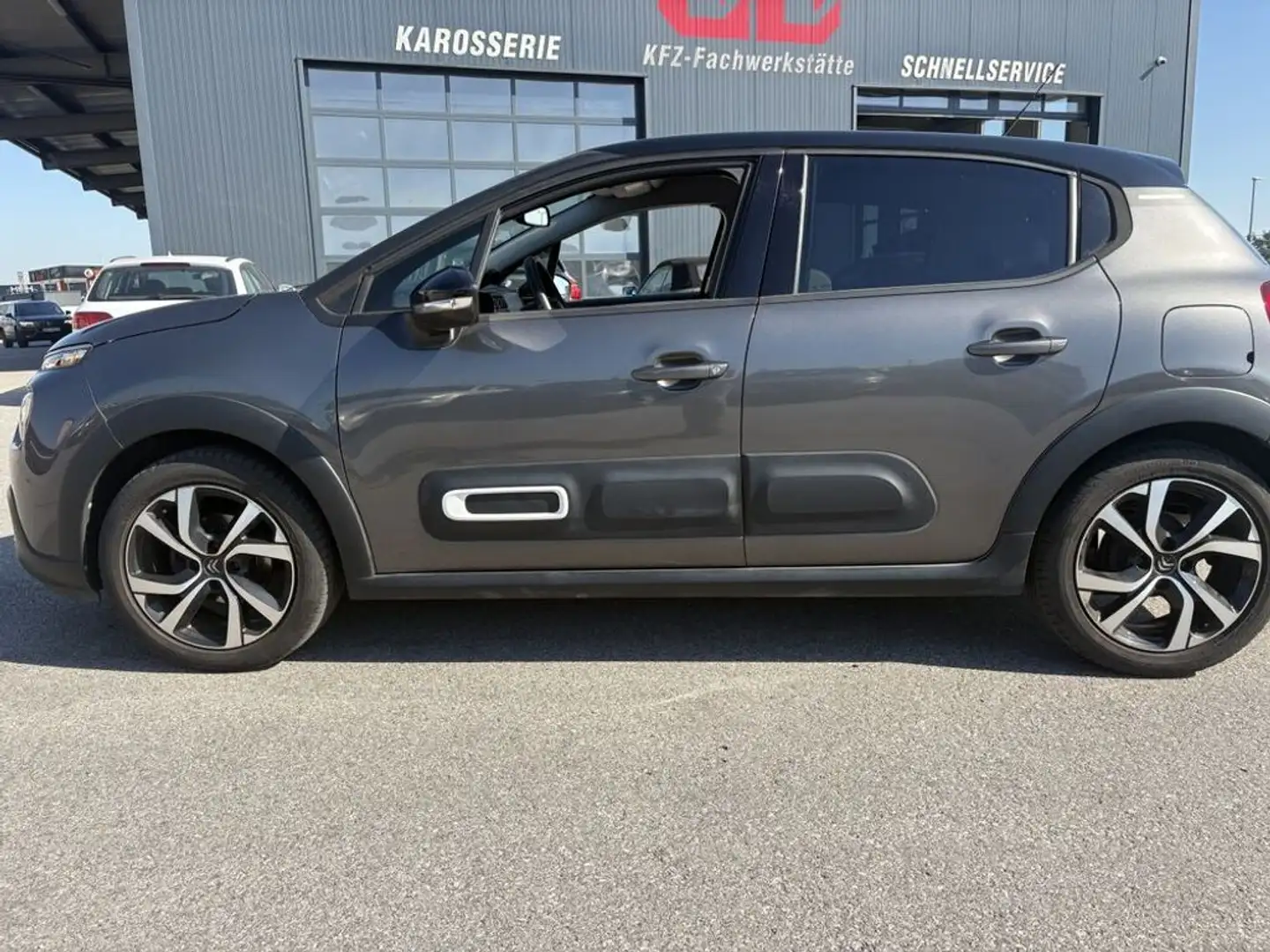 Citroen C3 Shine,Rückfahrkamera,ERSTBESITZ! Grau - 2